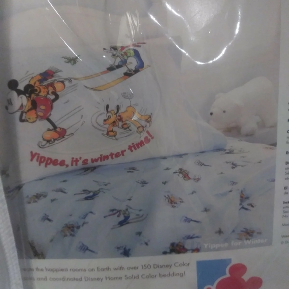 Mickey mouse flannel sheet set Warm !! & Soft ! - Picture 5 of 6